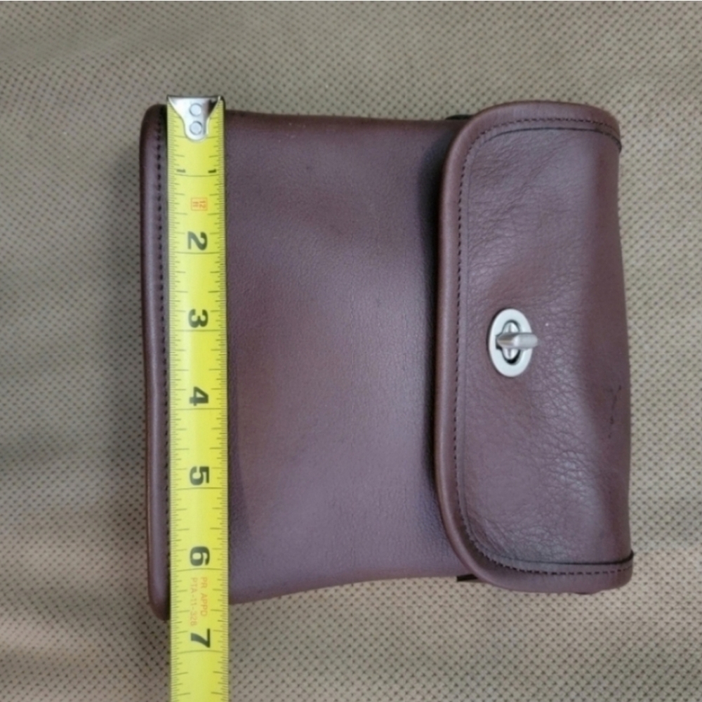 Coach 9049 tango turnlock crossbody - Picture 11 of 12